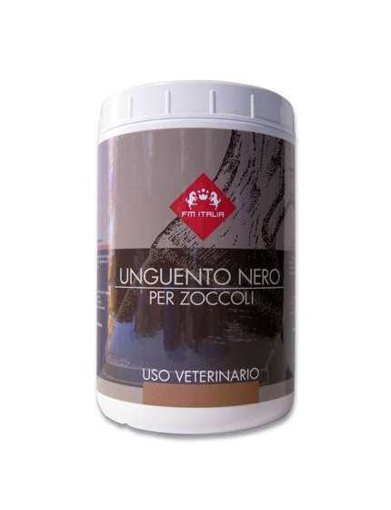 GRASSO NERO PER ZOCCOLI CAVALLO