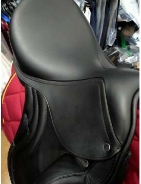 SELLA DA DRESSAGE LUSIANA EQUESTRO IN PELLE E CUOIO-12821