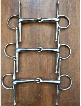 FILETTO AD ASTE INOX VUOTO DA 18MM MISURE DA 10,5 A 14,5-13151