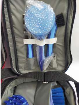 KIT PULIZIA CAVALLO O PONY CON CUSTODIA-13347