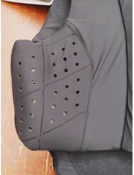 GILET KOMPERDELL FRONT ZIP SLIM FIT-17700