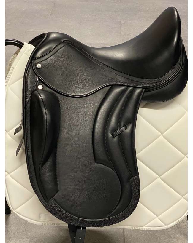 SELLA DA DRESSAGE LUSIANA EQUESTRO IN PELLE E CUOIO