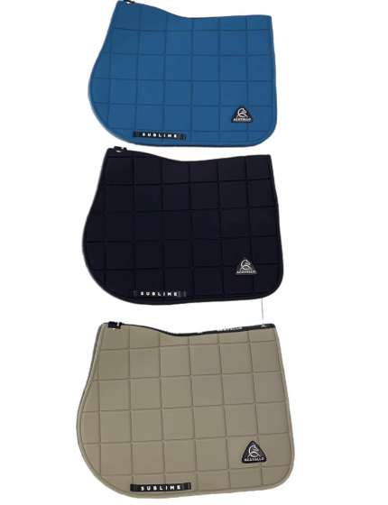 SOTTO SELLA ACAVALLO SQUARE JUMPING PAD