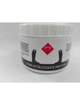 CREMA PER PULIRE STIVALI DA EQUITAZIONE-9310